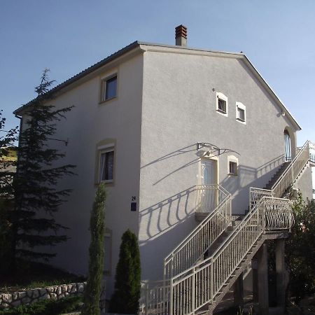 Apartments With A Parking Space Novi Vinodolski - 15823 Kültér fotó